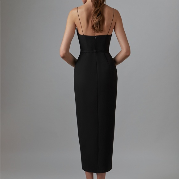 ISO THIS DRESS OR VERY SIMILAR! - Picture 2 of 2